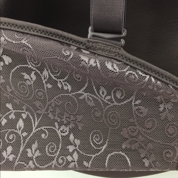 Bali Intimates & Sleepwear Bali Minimizer Underwire Bra Convertible